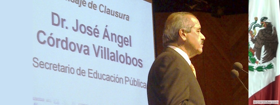 Dr. José Ángel Córdova Villalobos